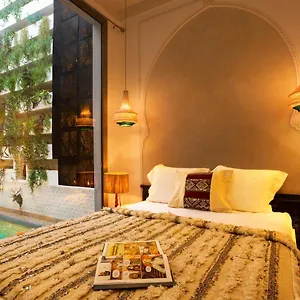 Lumière Riad